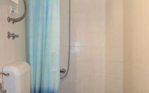 Senj 625: Armatur, Eigentum, Sinken, Zapfhahn, Weiss, Badezimmer, Bad Sink, Blau, Lila, Toilleten Sitz