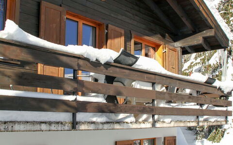 Chalet Soldanella (Bel205): Eigentum, Haus, Zuhause, Gebäude, Die Architektur, Winter, Dach, Schnee, Grundeigentum, Materialeigenschaft