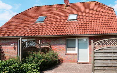 Ditzum 621: Eigentum, Haus, Zuhause, Wohngebiet, Dach, Gebäude, Grundeigentum, Hütte, Mauerwerk, Fassade