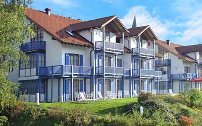 Langfurth 602: Pflanze, Wolke, Himmel, Gebäude, Daytime, Eigentum, Fenster, Haus, Baum, Urban Design