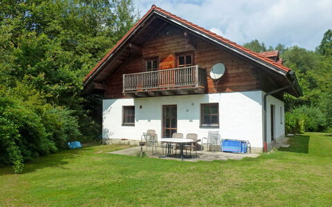 Ilztal: Haus, Eigentum, Zuhause, Gebäude, Hütte, Grundeigentum, Bauernhaus, Grundstueck, Dach, Estate