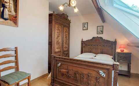 Nature et Mer: Möbel, Interior Design, Bett, Schlafzimmer, Holz, Flooring, Fussboden, Zimmer, Bettdecke, Bedding