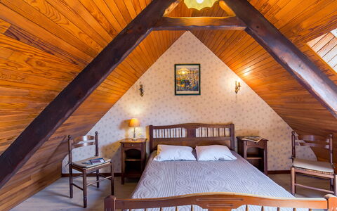 Avel Vor: Möbel, Eigentum, Gebäude, Holz, Interior Design, Lampe, Fussboden, Grundeigentum, Hartholz, Baum