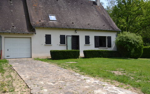 Marchives: Pflanze, Gebäude, Eigentum, Fenster, Himmel, Tür, Haus, Grundstueck, Hütte, Gras