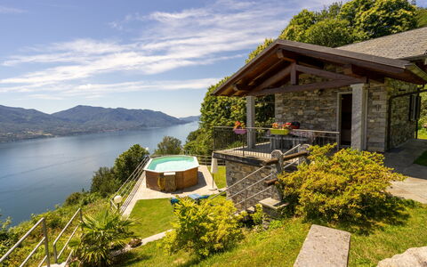 Lo Scoiattolo: Natur, Eigentum, Haus, Zuhause, Himmel, Gebäude, Berg, Wildnis, Grundeigentum, Hütte