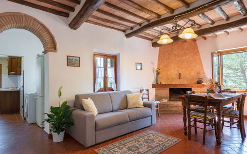 Il Sangiovese: Zimmer, Eigentum, Gebäude, Wohnzimmer, Möbel, Interior Design, Decke, Zuhause, Strahl, Haus