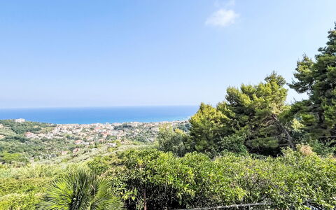 Pietra Ligure 612: Himmel, Blau, Daytime, Horizont, Vegetation, Meer, Pflanzengemeinschaft, Ozean, Küste, Tropen