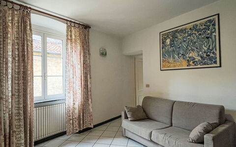 Gallesio (Flg213): Flooring, Interior Design, Fussboden, Holz, Möbel, Zimmer, Decke, Wohnung, Wohnzimmer, Couch