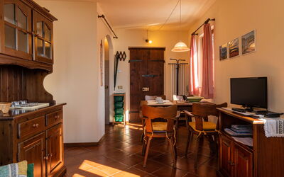 Arte e Cucina 720.1: Zimmer, Möbel, Eigentum, Gebäude, Interior Design, Countertop, Fussboden, Cabinetry, Küche, Haus
