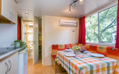 Unterkunft:&nbsp;Belvedere Pineta Camping Village 653.3