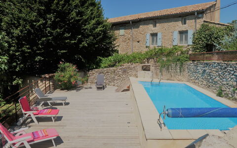 Chaud'Abri: Eigentum, Schwimmbad, Haus, Grundeigentum, Gebäude, Hinterhof, Garten, Wohngebiet, Urlaub, Zuhause