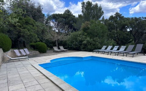 Le Coba: Schwimmbad, Blau, Gartenmöbel, Resort, Schatten, Verbundwerkstoff, Sonnenliege, Water Feature, Landscaping, Flagstone