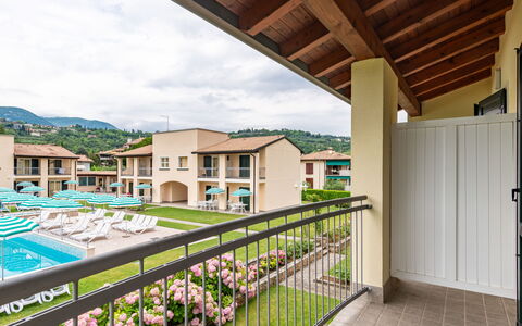 Garda 711: Wohnung, Estate, Villa, Balkon, Resort, Villa, Veranda, Eco Hotel, Hotel, Hazienda