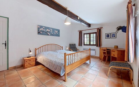 Carpanel: Möbel, Interior Design, Wand, Flooring, Holz, Decke, Bett, Fussboden, Schlafzimmer, Zimmer