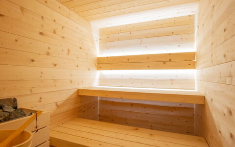 Lacum Lux Resort: Zimmer, Eigentum, Sauna, Holz, Blockhaus, Gebäude, Sperrholz, Die Architektur, Interior Design, Hartholz