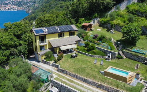 Varenna 634: Schwimmbad, Gebirge, Eco Hotel, Resort, Estate, Senke, Villa, Landscaping, Ferienort, Hinterhof