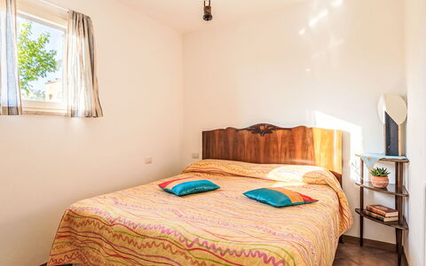Casa Kiwi: Schwimmbad, Gebirge, Eco Hotel, Resort, Estate, Senke, Villa, Landscaping, Ferienort, Hinterhof