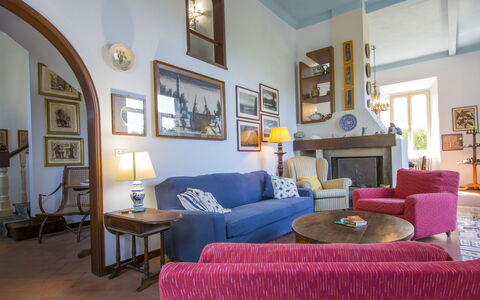 Tamerici: Zimmer, Möbel, Eigentum, Wohnzimmer, Interior Design, Blau, Gebäude, Haus, Grundeigentum, Fussboden