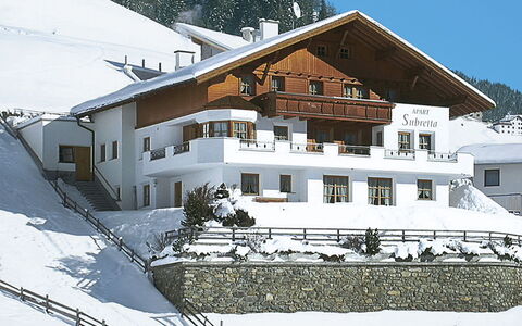 Kappl 807: Zuhause, Hütte, Gebirge, Dorf, Balkon, Bergdorf, Villa, Alpen, Glazialmorphologie, Einfrieren