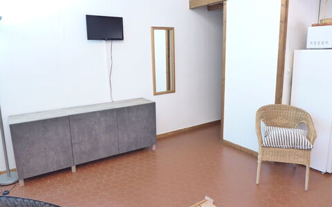 Lacanau 100: Zimmer, Eigentum, Fussboden, Möbel, Gebäude, Haus, Flooring, Interior Design, Grundeigentum, Dachgeschoss