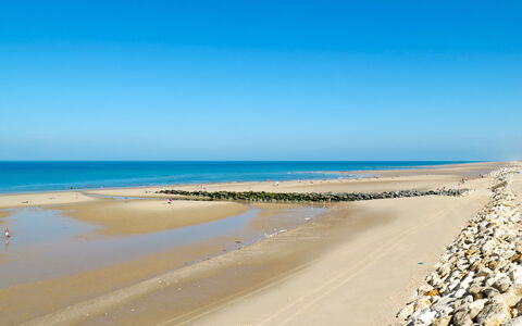 Les Sables D'Argent: Blau, Himmel, Wasser, Gewässer, Strand, Küste, Horizont, Meer, Küsten Und Ozeanische Forms