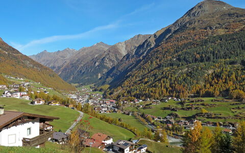 Pult: Himmel, Berg, Ökoregion, Natürliche Landschaft, Hochland, Pflanze, Gebäude, Haus, Baum, Steigung