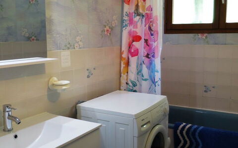 La Rose des Sables: Badezimmer, Zimmer, Eigentum, Wand, Fussboden, Interior Design, Fliese, Sinken, Gebäude, Haus