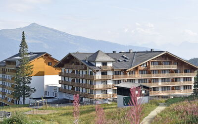 Sankt Michael im Lungau 644: Himmel, Pflanze, Gebäude, Eigentum, Fenster, Berg, Grundstueck, Urban Design, Wolke, Nachbarschaft