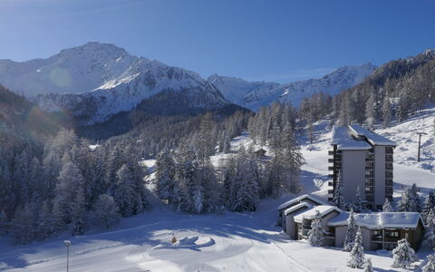 Siviez-Nendaz 649: Schnee, Winter, Berg, Bergforms, Gebirge, Piste, Alpen, Himmel, Bergstation, Massiv