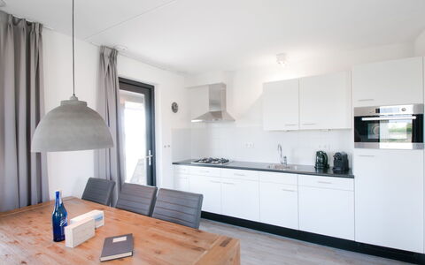 Oesterdam Resort: Zimmer, Eigentum, Möbel, Küche, Countertop, Interior Design, Gebäude, Haus, Fussboden, Cabinetry