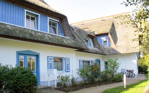 Am Haferland: Eigentum, Haus, Zuhause, Gebäude, Hütte, Grundeigentum, Wohngebiet, Nachbarschaft, Die Architektur, Dach