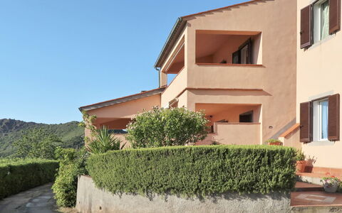 Nisportino 601: Eigentum, Haus, Grundeigentum, Wohngebiet, Gebäude, Zuhause, Die Architektur, Wohnung, Nachbarschaft, Fassade