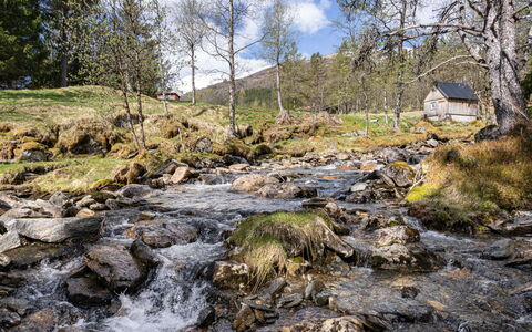 Fjellbris: Wasservorräte, Wasser, Gewässer, Strom, \Fels, Natürliche Landschaft, Wasserlauf, Bank