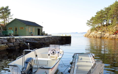 Solsvika: Wasser, Himmel, Boot, Watercraft, Baum, Boote Und Boating - Geräte Und Materialien, See, Fahrzeug, Schiffsbau, Freizeit