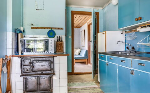 Ebbabolet: Cabinetry, Möbel, Eigentum, Schublade, Blau, Azurblau, Badezimmerschrank, Beleuchtung, Holz, Interior Design