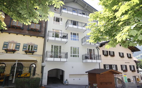 Bad Hofgastein 570: Eigentum, Haus, Gebäude, Nachbarschaft, Die Architektur, Zuhause, \Stadt, Wohngebiet, Grundeigentum, Wohnung