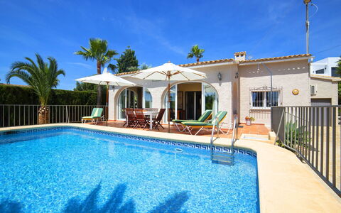 Alma: Eigentum, Haus, Grundeigentum, Zuhause, Gebäude, Schwimmbad, Estate, Villa, Urlaub, Wohngebiet
