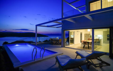 Jakša: Blau, Haus, Eigentum, Die Architektur, Gebäude, Zuhause, Interior Design, Schwimmbad, Himmel, Beleuchtung