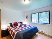 76mbr-a Traditional Country Chalet!