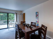 76mbr-a Traditional Country Chalet!