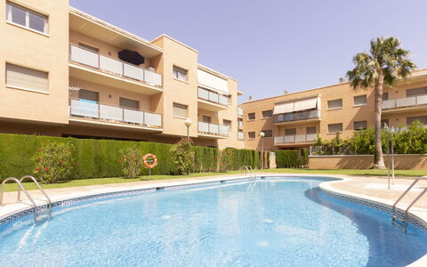 Mas de Clariana: Eigentum, Gebäude, Wohngebiet, Grundeigentum, Wohnung, Schwimmbad, Eigentumswohnung, Haus, Resort, Zuhause