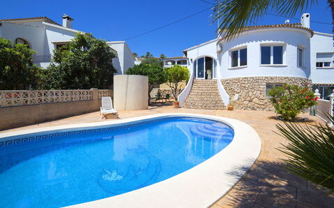 La Marina: Eigentum, Schwimmbad, Haus, Grundeigentum, Zuhause, Wohngebiet, Gebäude, Azurblau, Villa, Urlaub