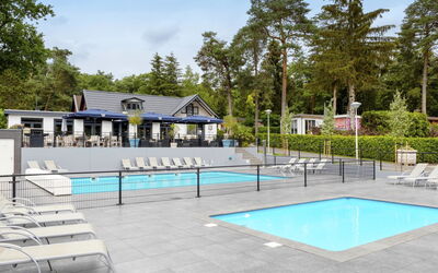 Beekbergen 402: Schwimmbad, Eigentum, Haus, Freizeit, Gebäude, Grundeigentum, Zuhause, Estate, Die Architektur, Freizeitzentrum