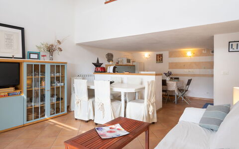 Villa Lamarmora: Eigentum, Zimmer, Möbel, Gebäude, Interior Design, Haus, Fussboden, Grundeigentum, Wohnzimmer, Wohnung