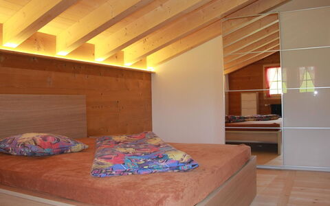 Alphaus Hasler: Eigentum, Möbel, Komfort, Holz, Interior Design, Die Architektur, Fussboden, Flooring, Wand, Holzbeize
