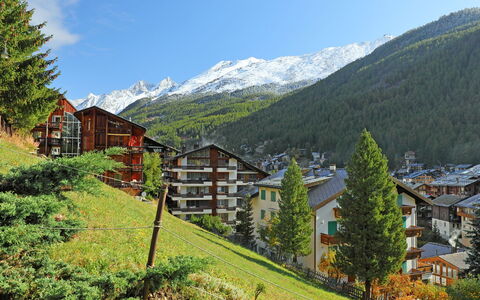 Armina: Bergforms, Berg, Gebirge, Hügel, Schnee, Bergstation, Haus, Hochland, Senke, Zuhause