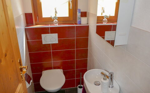 Nendaz 635: Sinken, Armatur, Eigentum, Bad Sink, Spiegel, Zapfhahn, Badezimmer, Lila, Interior Design, Holz