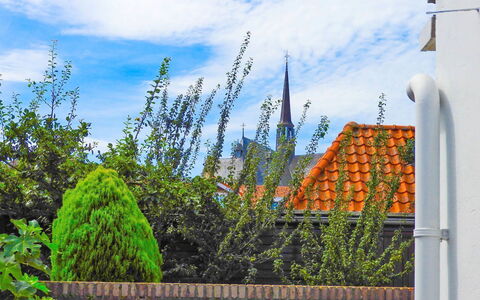 Brouwershaven: Himmel, Dach, Botanik, Pflanze, Wand, Baum, Die Architektur, Wolke, Urlaub, Blume