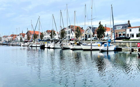 Brouwershaven: Wasser, Himmel, Boot, Wolke, Watercraft, Mast, See, Dock, Schiff, Hafen