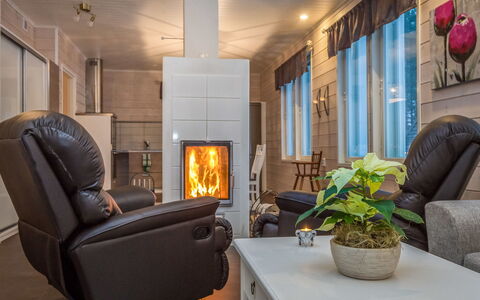 Pertunmaa 603: Flooring, Holz, Möbel, Interior Design, Fussboden, Holzboden, Zimmer, Feuerstelle, Beleuchtung, Wohnzimmer